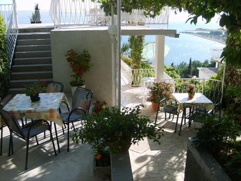 Apartment In Omis With Sea View, Balcony, Air Conditioning, Wi-Fi 外观 照片
